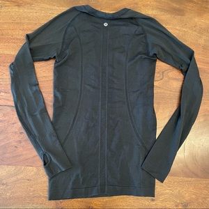 Lululemon Black Long Sleeve Swiftly Tech Shirt Size 6
